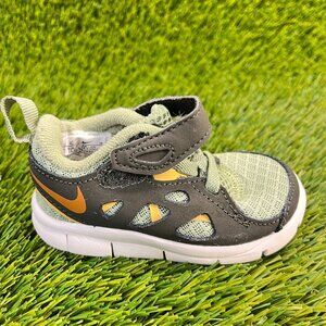 Nike Free Run 2 Toddler Size 4C Green Black Athletic Running Shoes Sneakers